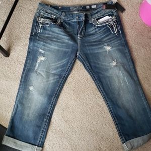 Miss Me Easy Cropped Jeans